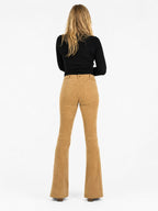 Pantalones acampanados gamuza cafe